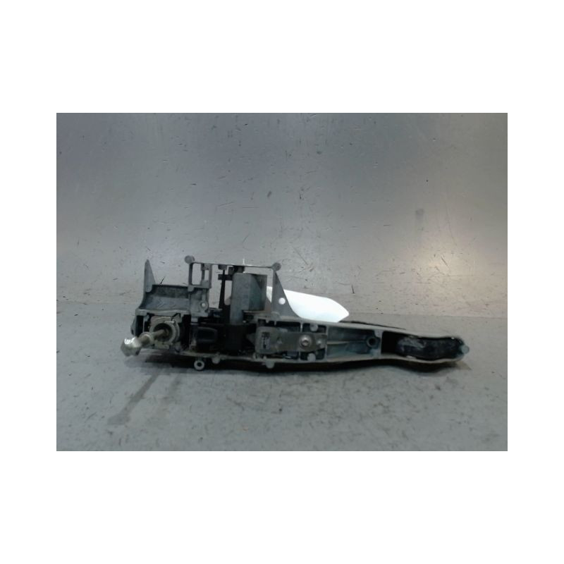 POIGNEE EXTERIEURE PORTE AVANT GAUCHE CITROEN BERLINGO