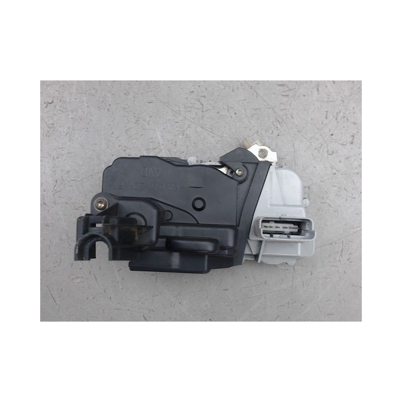 SYSTEME CONDAMNATION AVANT DROIT PEUGEOT 307