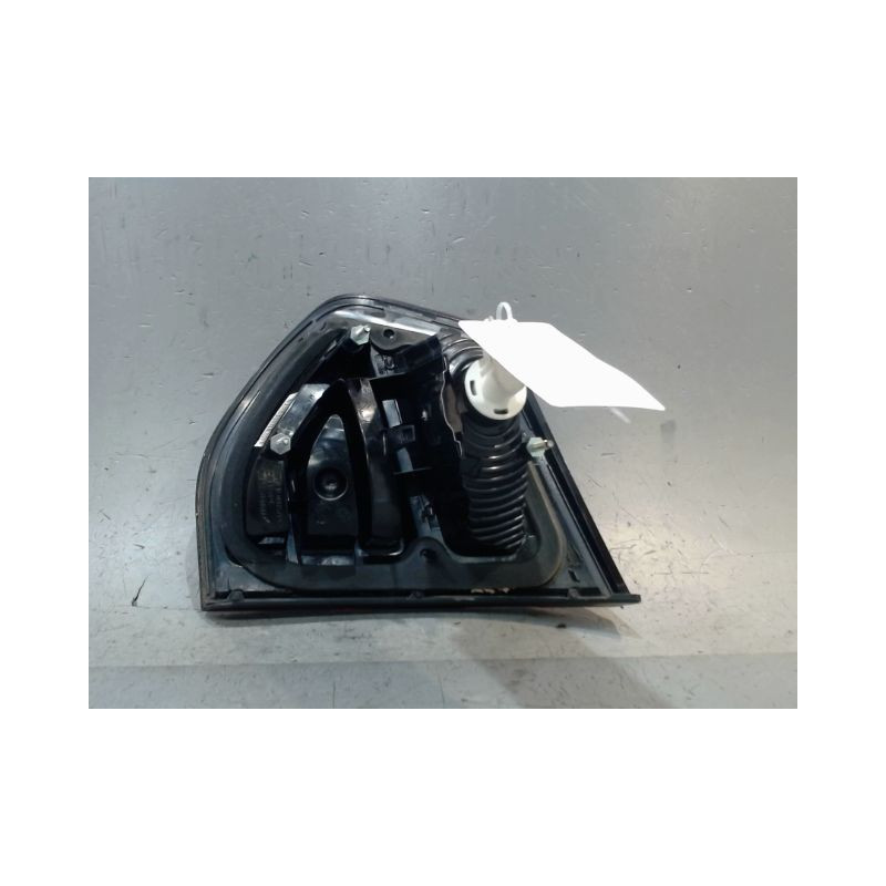 FEU ARRIERE INTERIEUR GAUCHE CITROEN C4
