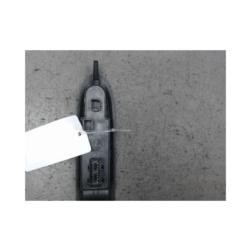 COMMANDE LEVE-GLACE PORTE AVG CITROEN C4 2010-