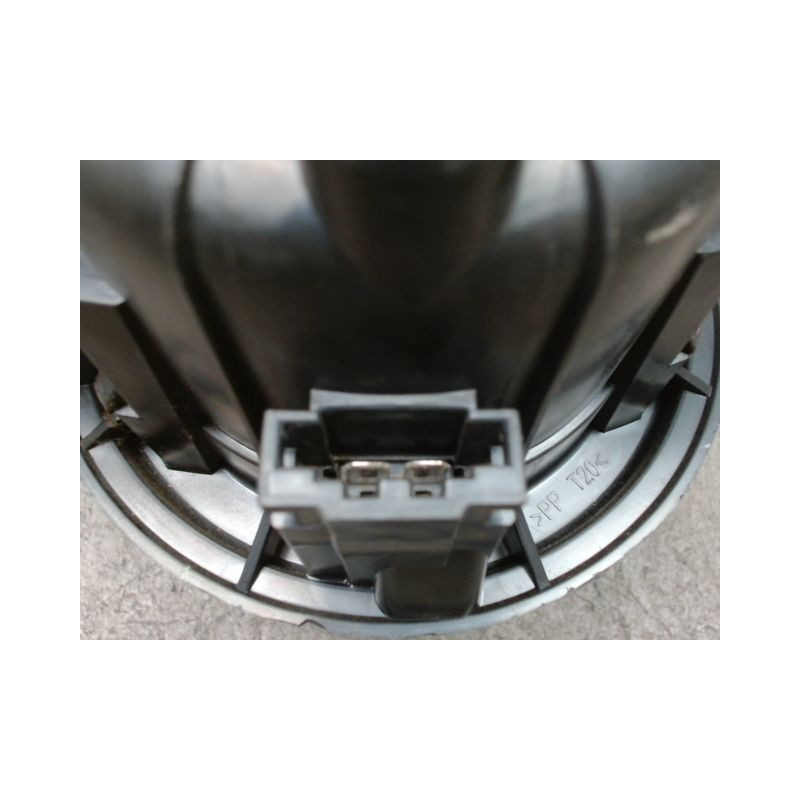 MOTEUR VENTILATEUR CHAUFFAGE CITROEN DS3 2009-