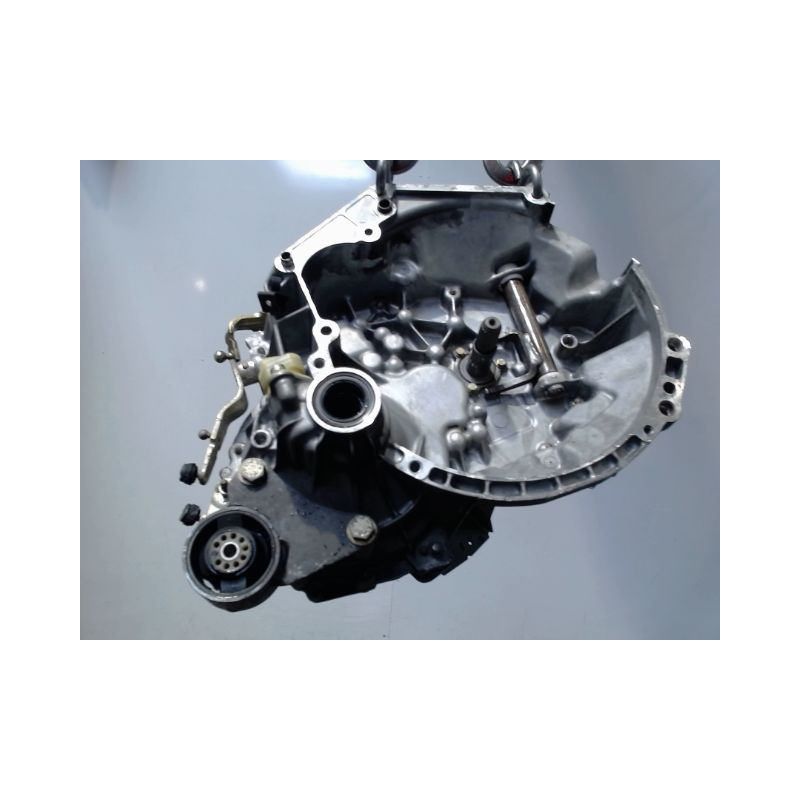 BOITE A VITESSE MECANIQUE PEUGEOT 106 96-2003 1.4 i