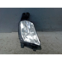 PHARE ANTIBROUILLARD AVD