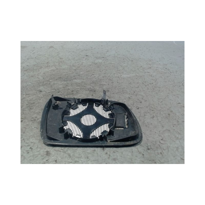 GLACE RETROVISEUR EXT G PEUGEOT 407