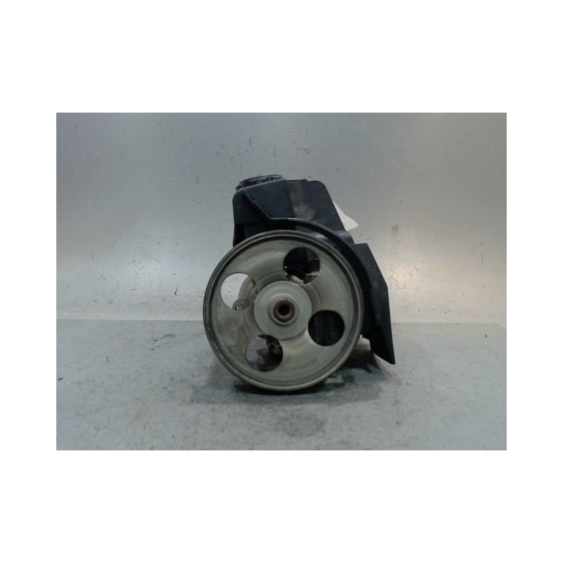 POMPE DIRECTION ASSISTEE PEUGEOT 206