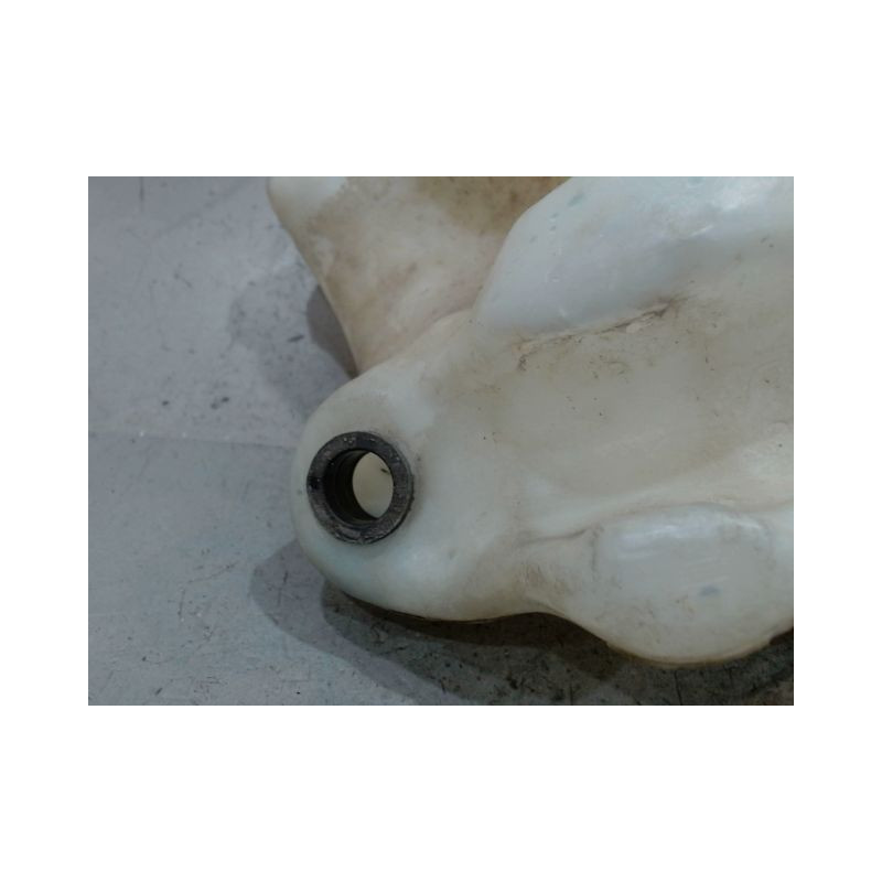 RESERVOIR LAVE-GLACE AVANT CITROEN C4