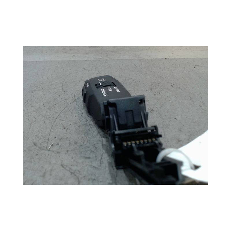 COMMANDE REGULATEUR/LIMITATEUR VITESSE PEUGEOT 3008