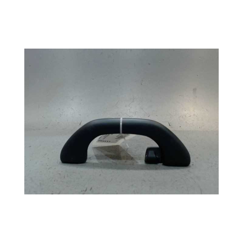 POIGNÉE DE MAINTIEN ARD SKODA FABIA