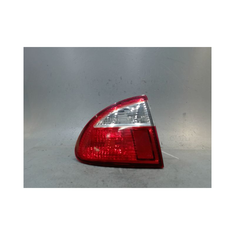 FEU ARRIERE GAUCHE  SEAT LEON
