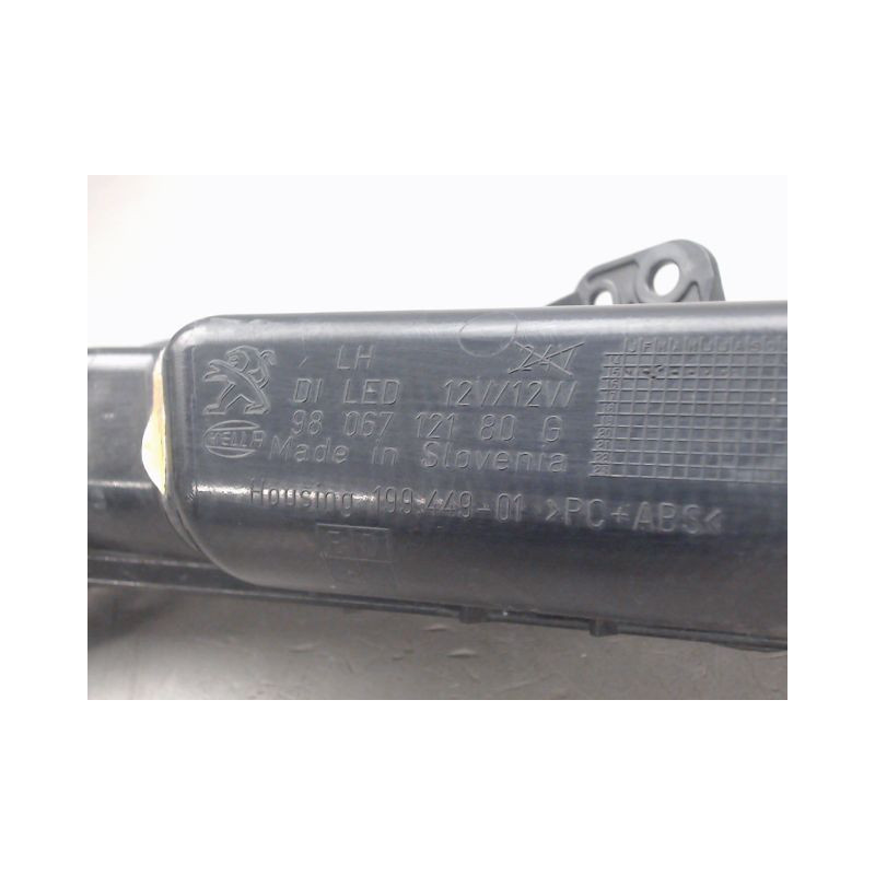 CLIGNOTANT GAUCHE PEUGEOT 308