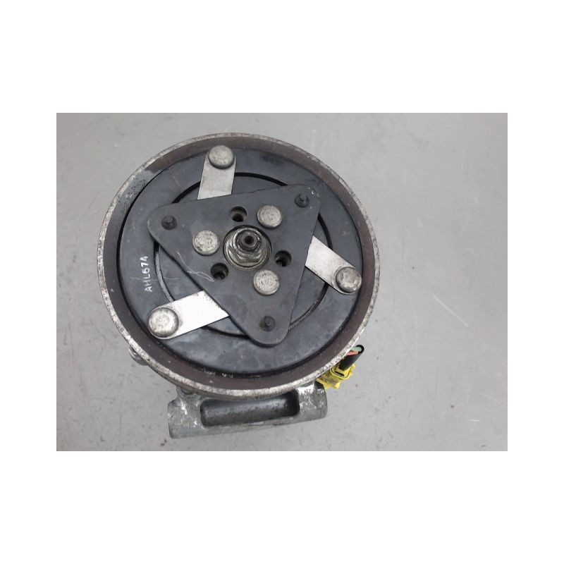 COMPRESSEUR AIR CONDITIONNE PEUGEOT 207