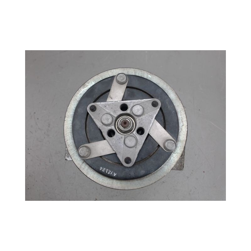COMPRESSEUR AIR CONDITIONNE PEUGEOT 208
