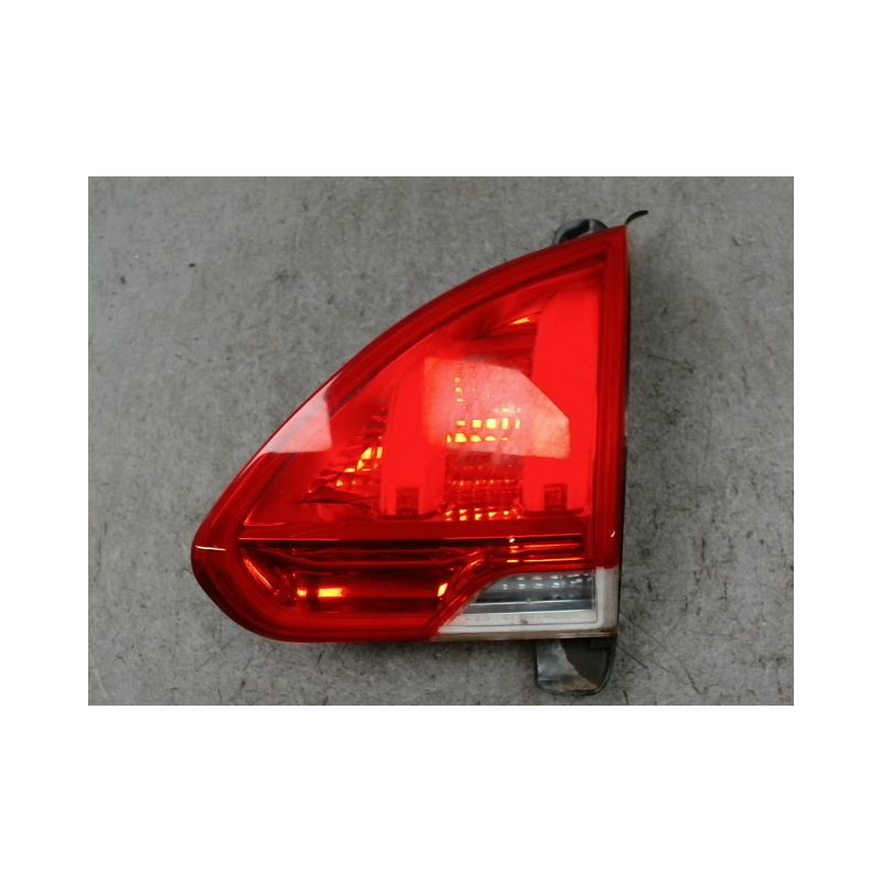 FEU ARRIERE INTERIEUR DROIT PEUGEOT 2008