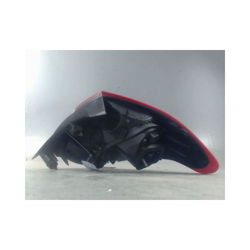 FEU ARRIERE GAUCHE  CITROEN C4 2010-