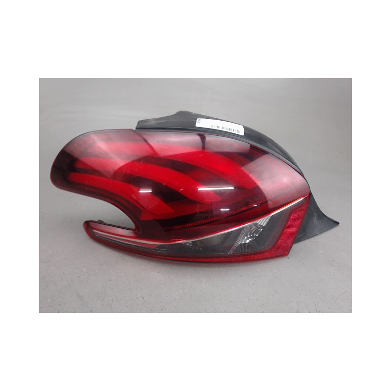 FEU ARRIERE GAUCHE  PEUGEOT 208