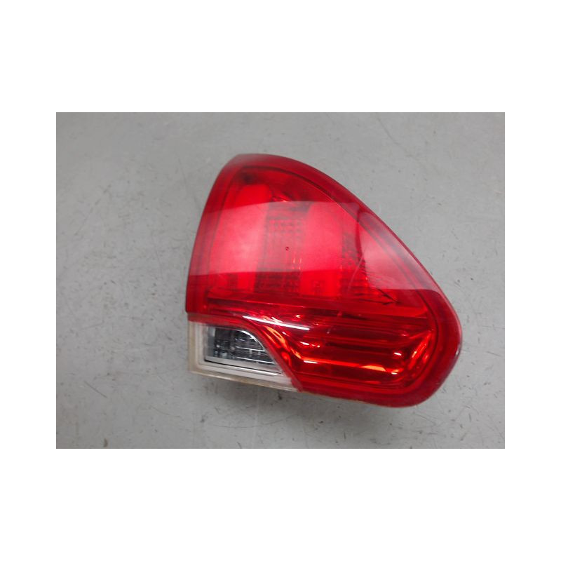 FEU ARRIERE INTERIEUR GAUCHE PEUGEOT 2008