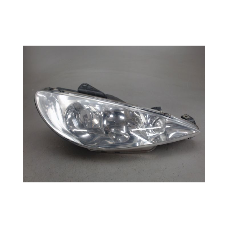 PHARE DROIT PEUGEOT 206