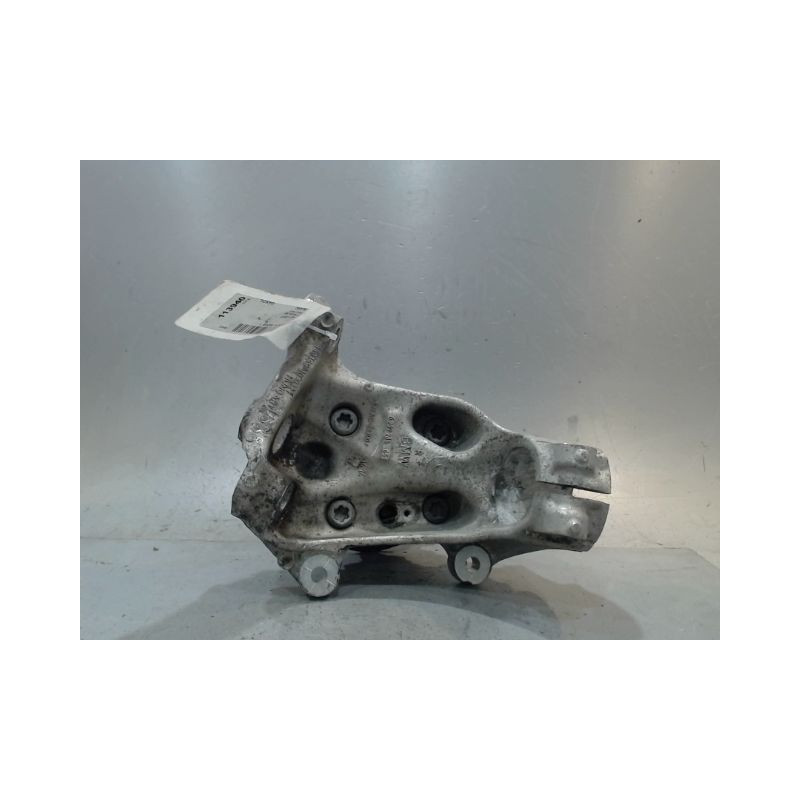 PIVOT AVANT DROIT B.M.W. SERIE 1