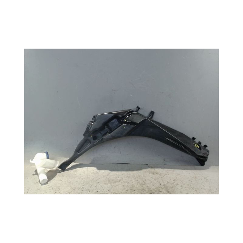 RESERVOIR LAVE-GLACE AVANT PEUGEOT 308 2011-