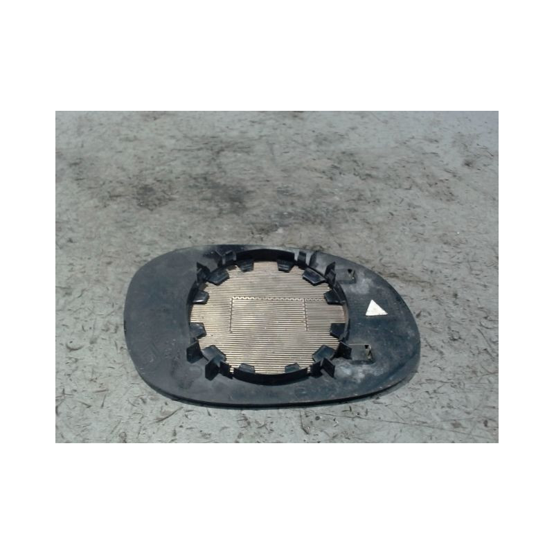 GLACE RETROVISEUR EXT G PEUGEOT 206 3P