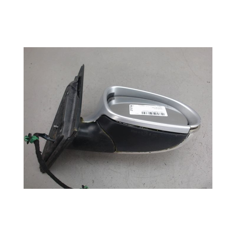 RETROVISEUR EXTERIEUR ELECTRIQUE DROIT VOLKSWAGEN PASSAT