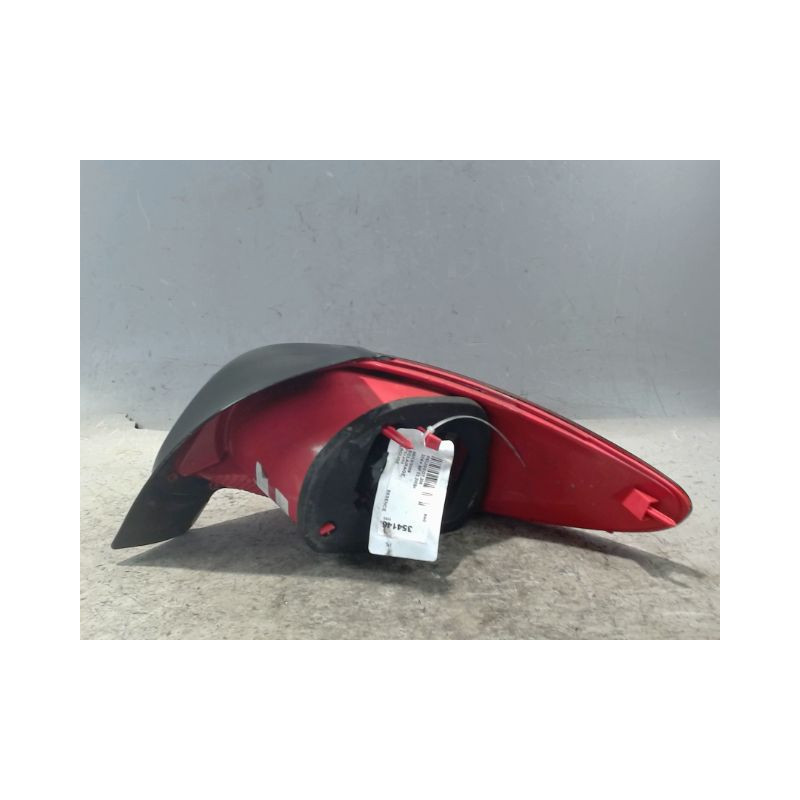 FEU ARRIERE GAUCHE  PEUGEOT 206+ 2009-