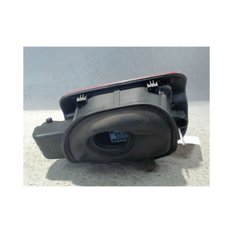 VOLET DE TRAPPE CARBURANT SEAT LEON 2009-
