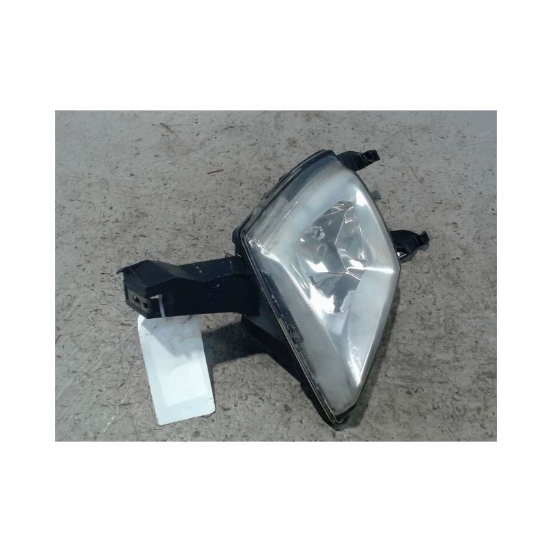 PHARE ANTIBROUILLARD AVANT DROIT PEUGEOT 407 SW