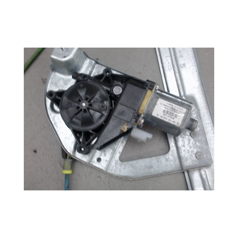 MECANISME LEVE-GLACE AVANT GAUCHE PEUGEOT 208