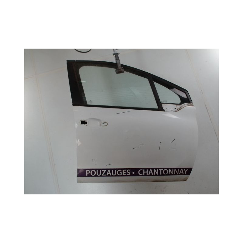 PORTE AVANT DROIT PEUGEOT 208