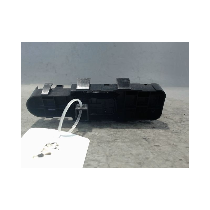 COMMANDE LEVE-GLACE PORTE AVD CITROEN C3 PICASSO 2008-