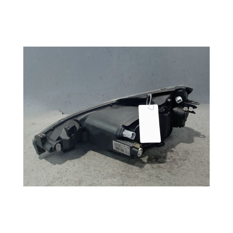 PHARE DROIT PEUGEOT 206 5P