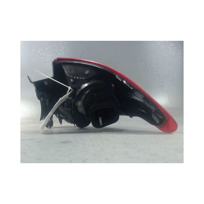 FEU ARRIERE GAUCHE  CITROEN C4 2010-