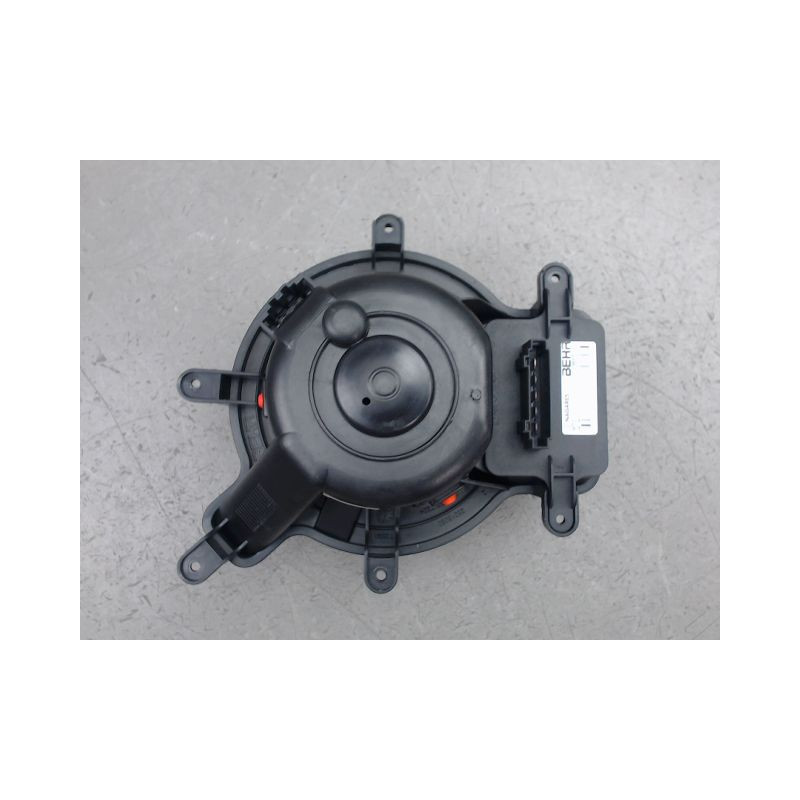 MOTEUR VENTILATEUR CHAUFFAGE CITROEN DS5