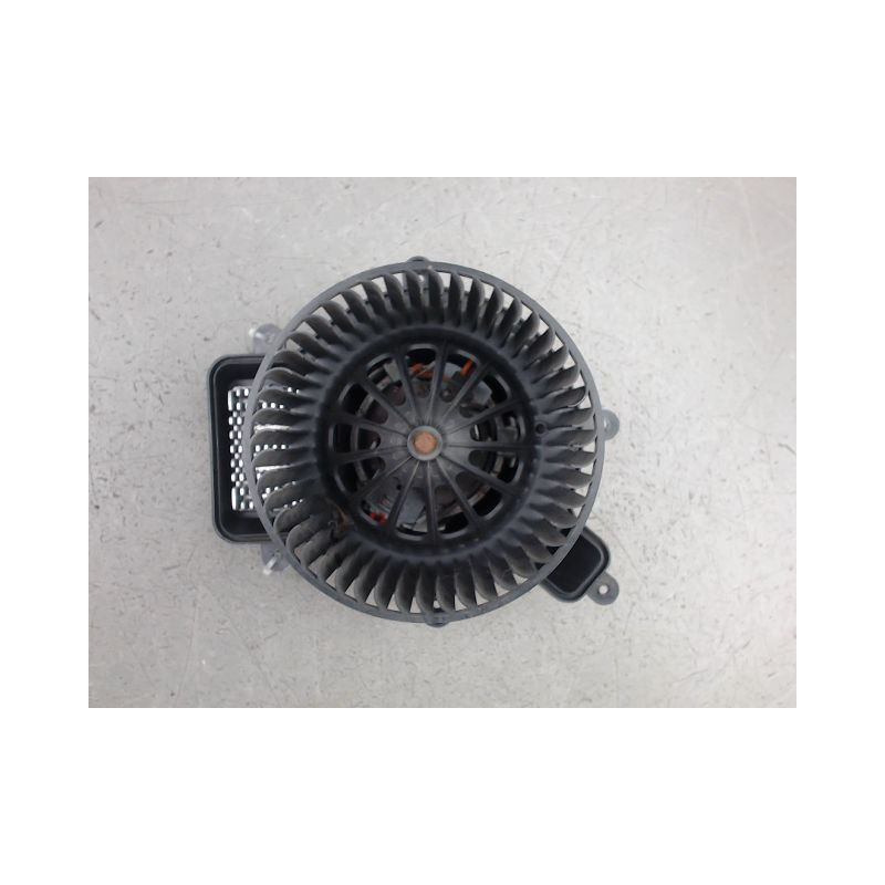 MOTEUR VENTILATEUR CHAUFFAGE PEUGEOT 3008