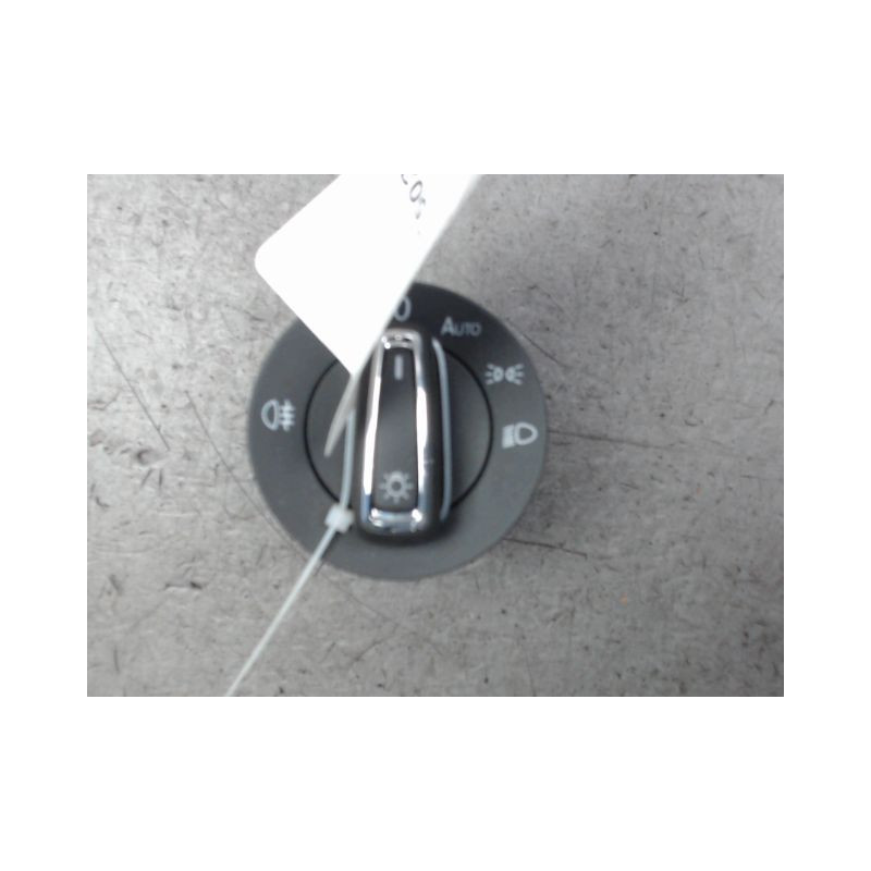 COMMANDE ECLAIRAGE SEAT LEON