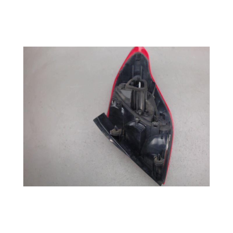 FEU ARRIERE GAUCHE  CITROEN C4
