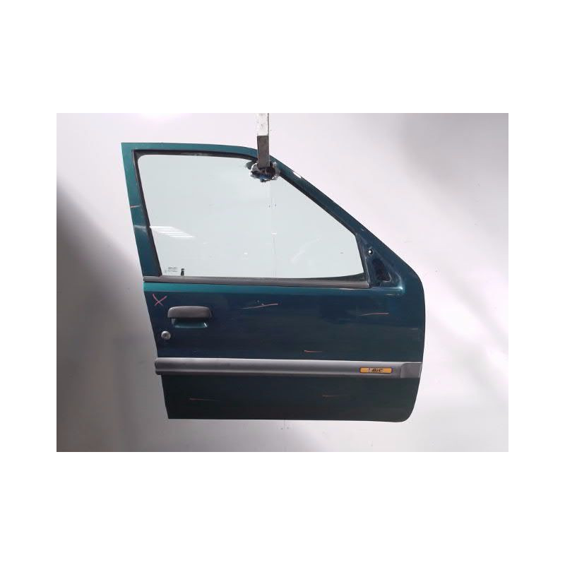 PORTE AVANT DROIT CITROEN SAXO 99-