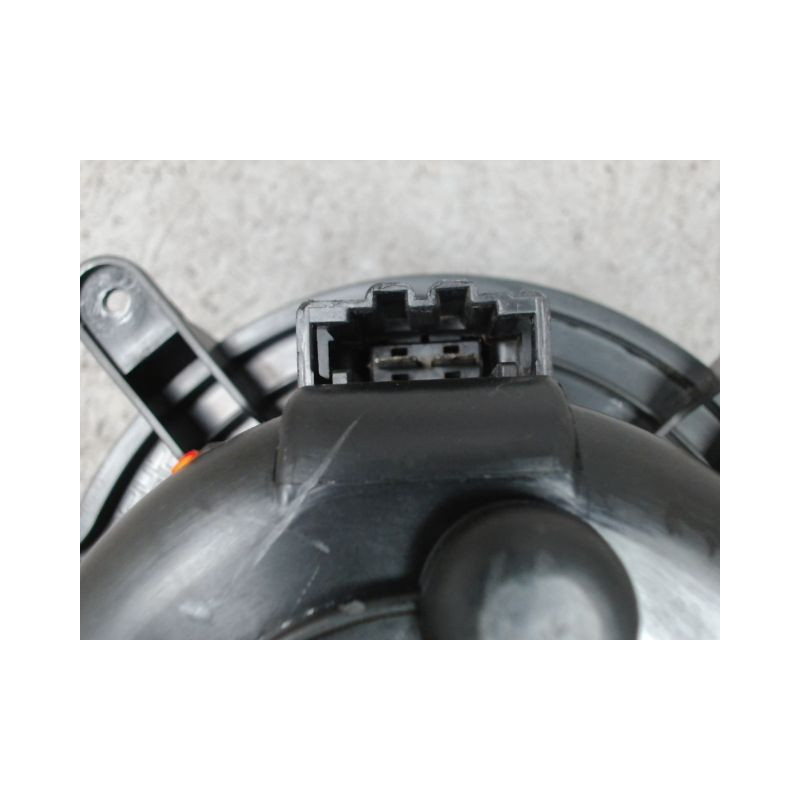 MOTEUR VENTILATEUR CHAUFFAGE PEUGEOT 3008 2009-