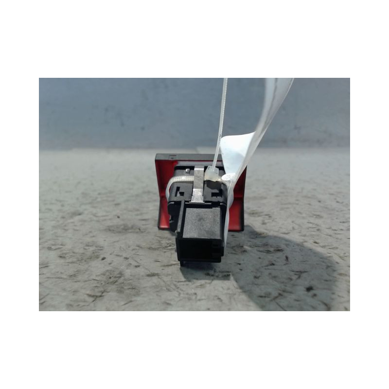 BOUTON DE WARNING VOLKSWAGEN BEETLE