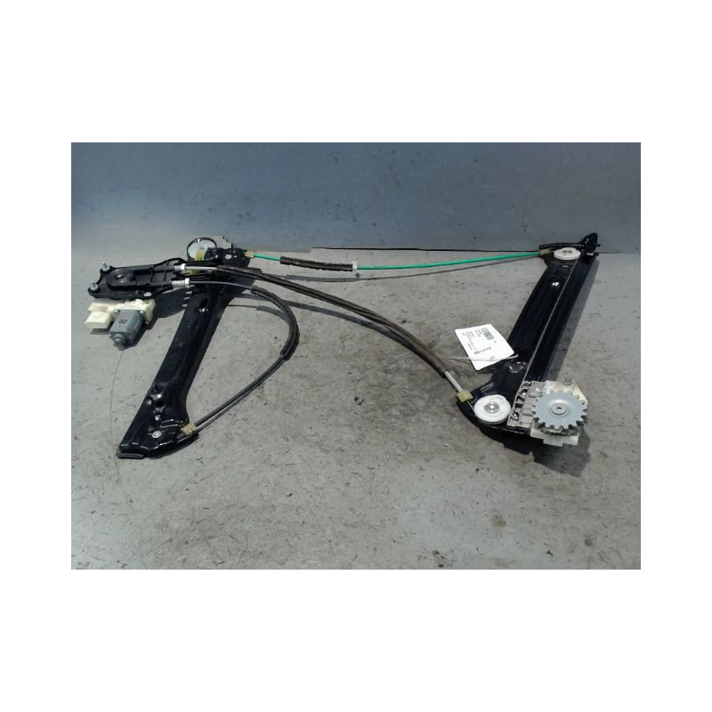 MECANISME+MOTEUR LEVE-GLACE AVANT DROIT MINI MINI 2010-