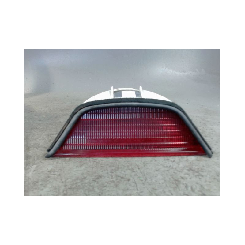 FEUX STOP SUPPLEMENTAIRE B.M.W. SERIE 5