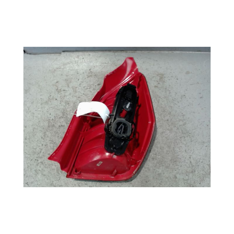 FEU ARRIERE GAUCHE  CITROEN C2 2005-