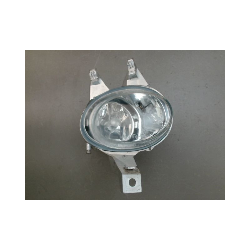 PHARE ANTIBROUILLARD AVANT DROIT PEUGEOT 206