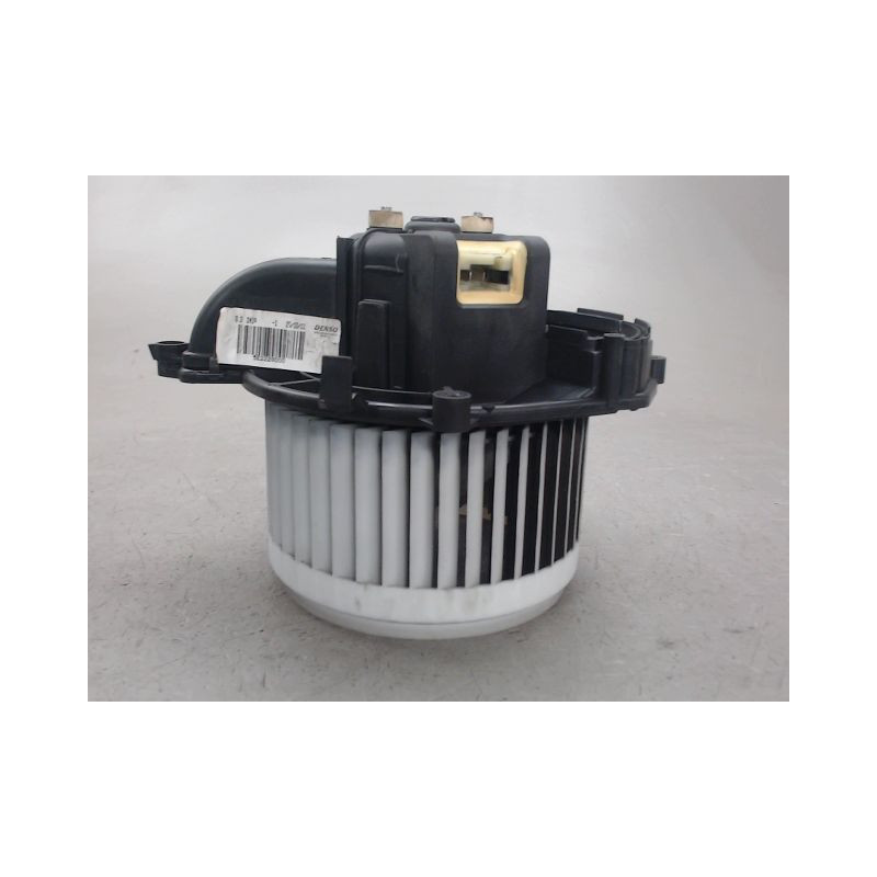 MOTEUR VENTILATEUR CHAUFFAGE CITROEN C4