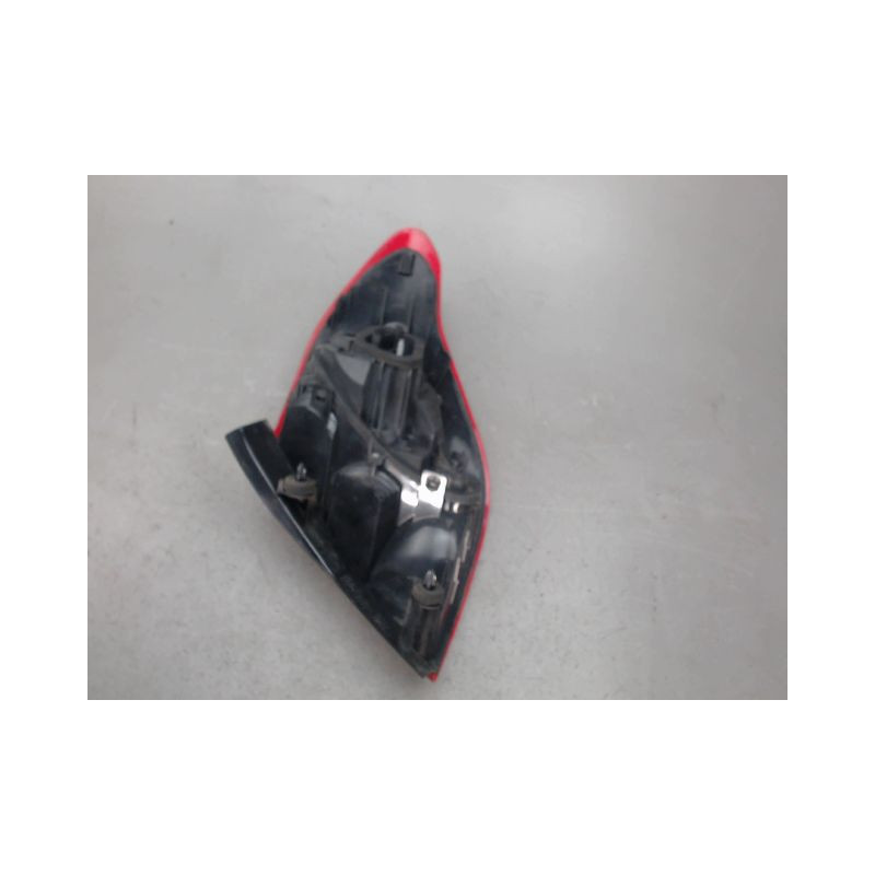 FEU ARRIERE GAUCHE  CITROEN C4