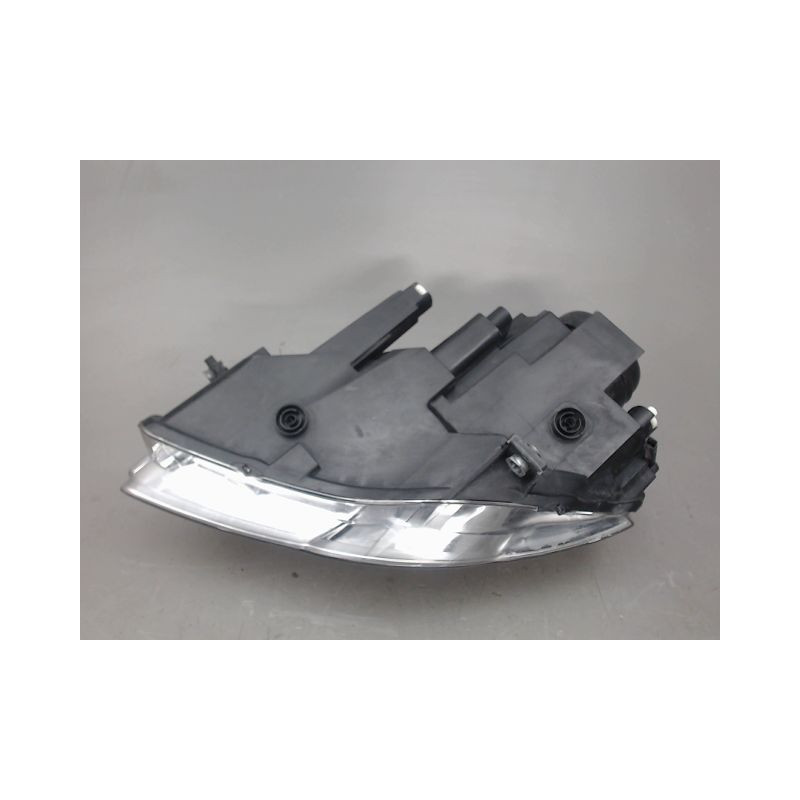 PHARE DROIT VOLKSWAGEN PASSAT