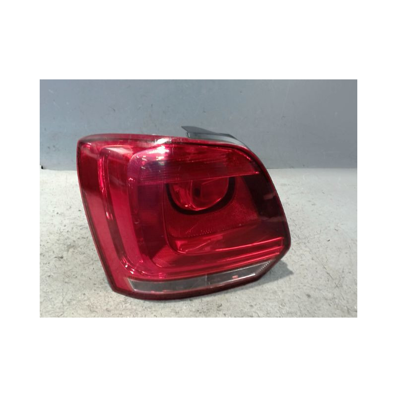 FEU ARRIERE GAUCHE  VOLKSWAGEN POLO 2009-