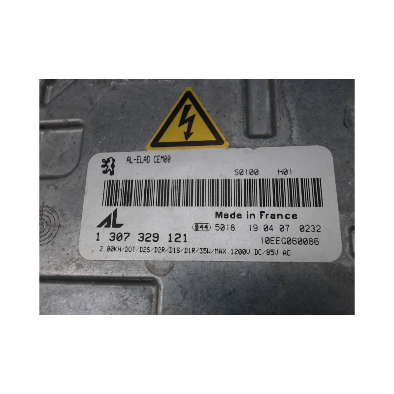 PHARE DROIT PEUGEOT 307