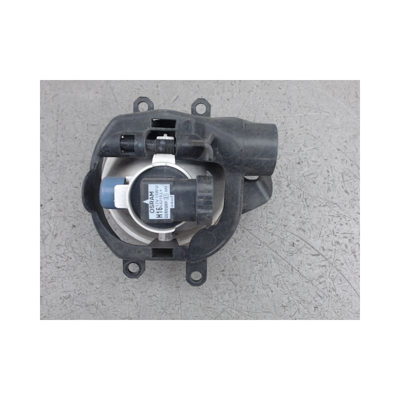 PHARE ANTIBROUILLARD AVANT GAUCHE PEUGEOT 108